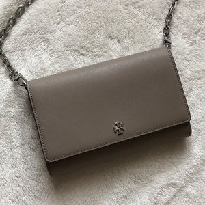 Tory Burch Robinson Chain Wallet Crossbody
